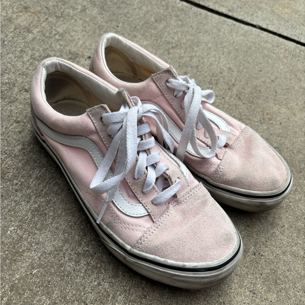 Vans Women's Soft Pink Canvas Sneakers